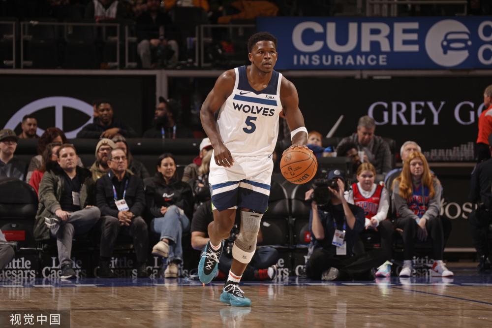 于提升斯图 于提升斯图